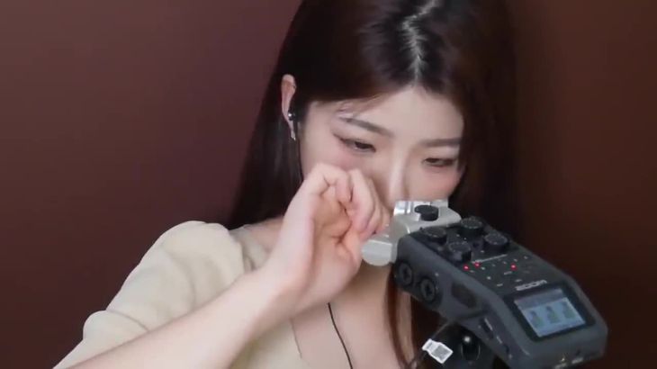 ASMR-1년만에-돌아온-줌H6-바스락-귀청소│시원~한-면봉-귀청소-Cotton-swab-earcleaning-(01-25~NOTALKING) ASMR-1년만에-돌아온-줌H6-바스락-귀청소│시원~한-면봉-귀청소-Cotton-swab-earcleaning-(01-25~NOTALKING)